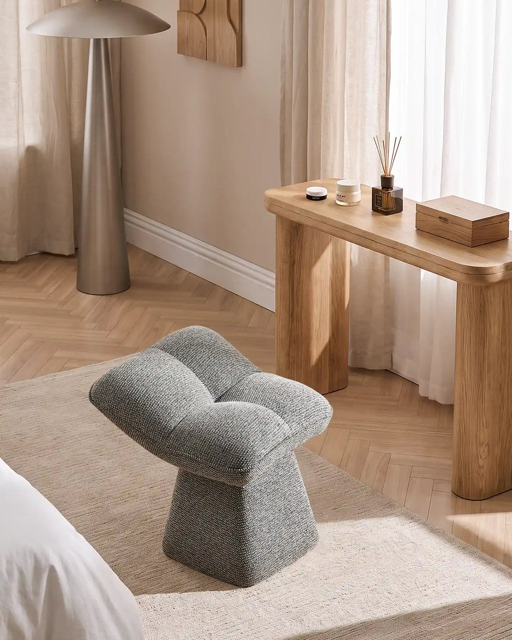 Liora Swivel Vanity Stool [Pre-Order]